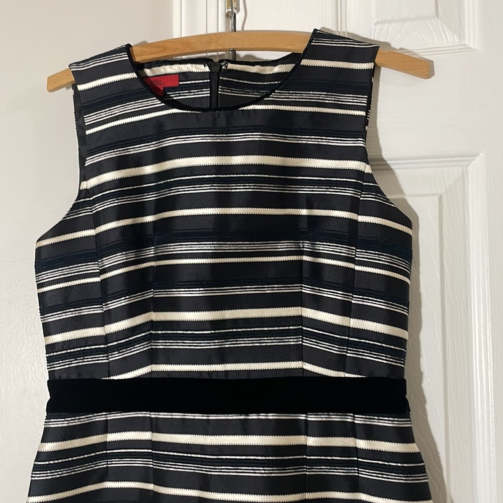 Ansich Signature Collection Dress - Size Small